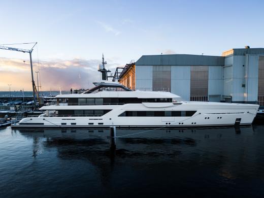 Amels Damen Yachting Amels 60 SATEMI