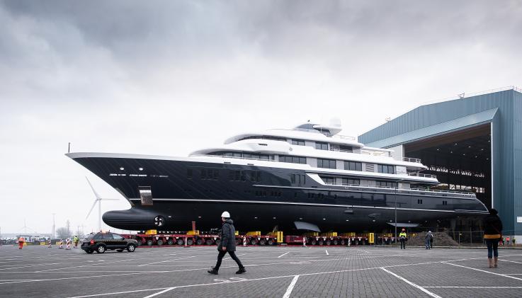 Alewijnse electrifies superyacht MOONSTONE